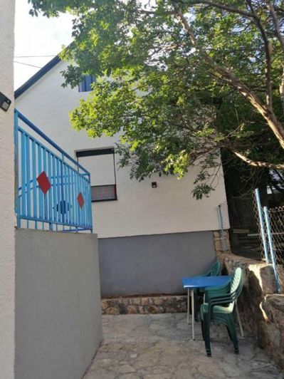 Image No.10-10 Bed Property for sale