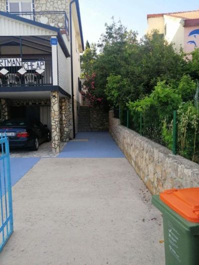 Image No.9-10 Bed Property for sale