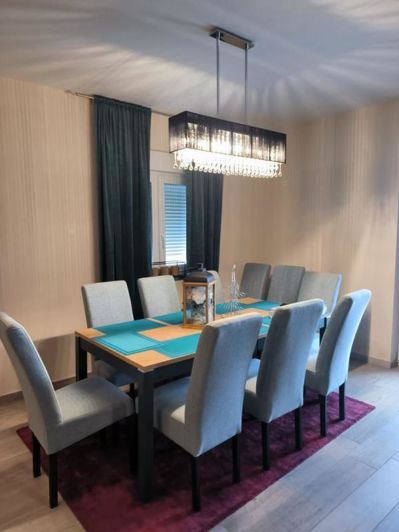 Image No.2-5 Bed Property for sale