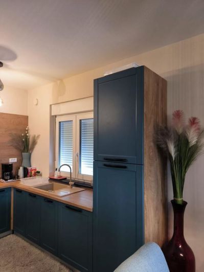 Image No.5-5 Bed Property for sale