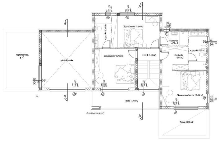 Image No.16-4 Bed Property for sale