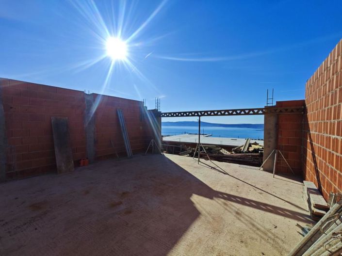 Image No.6-3 Bed Property for sale