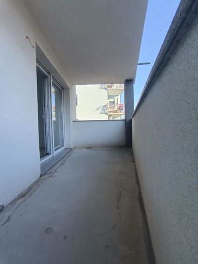 Image No.16-3 Bed Property for sale