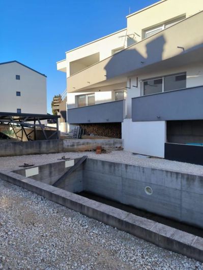 Image No.4-3 Bed Property for sale