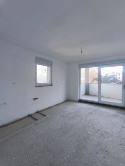 Image No.9-3 Bed Property for sale