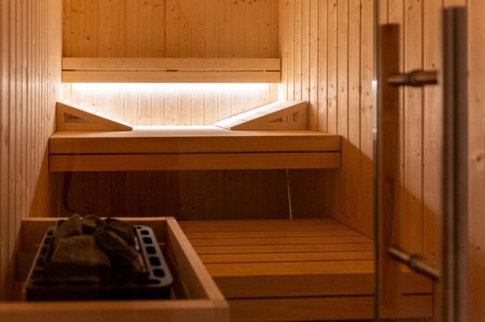 Image No.25-4 Bed Property for sale