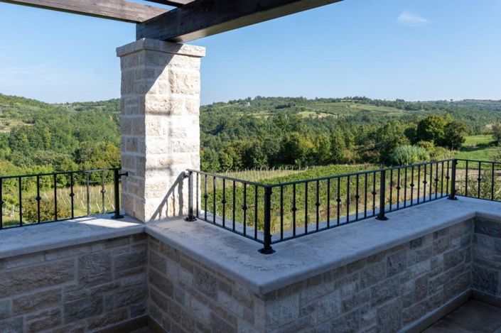 Image No.5-4 Bed Property for sale