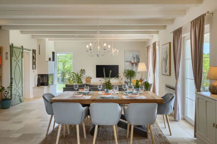 Image No.6-4 Bed Property for sale