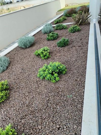 Image No.9-18 Bed Property for sale