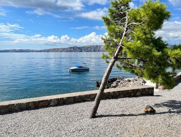 Image No.5-3 Bed Property for sale