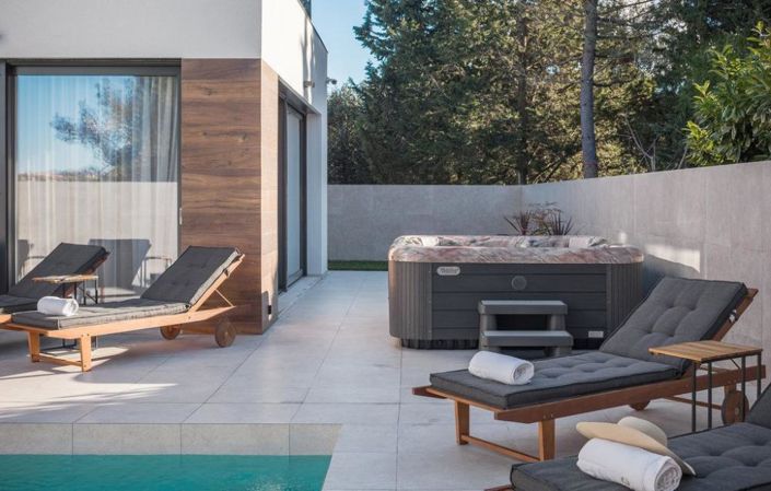 Image No.13-4 Bed Property for sale