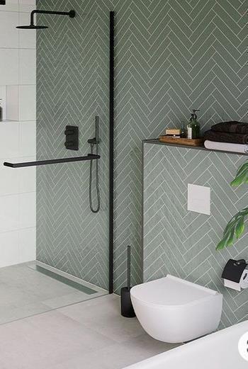 Image No.17-3 Bed Property for sale