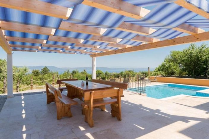 Image No.7-4 Bed Property for sale