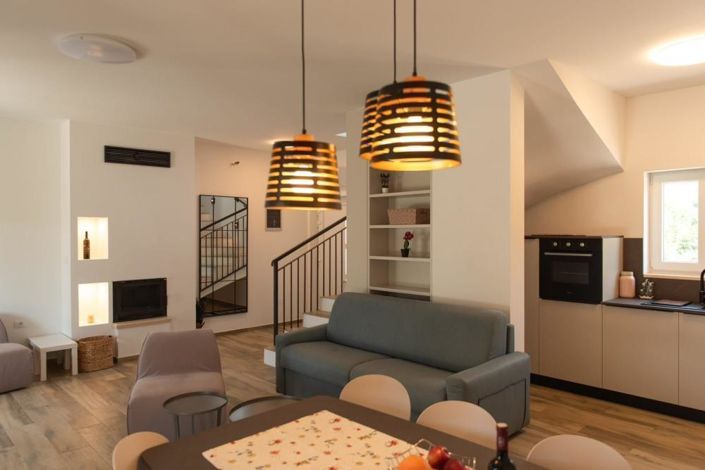 Image No.4-3 Bed Property for sale