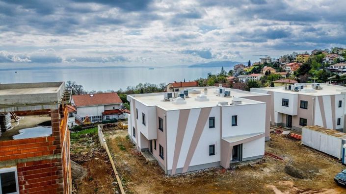 Image No.2-3 Bed Property for sale