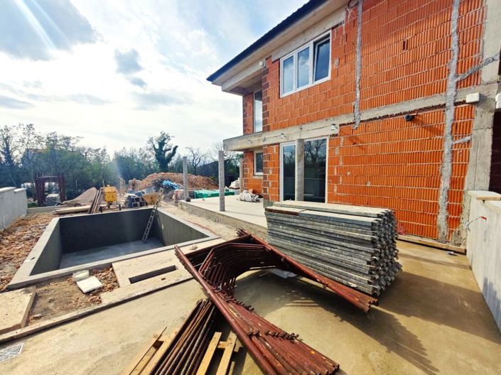 Image No.1-2 Bed Property for sale