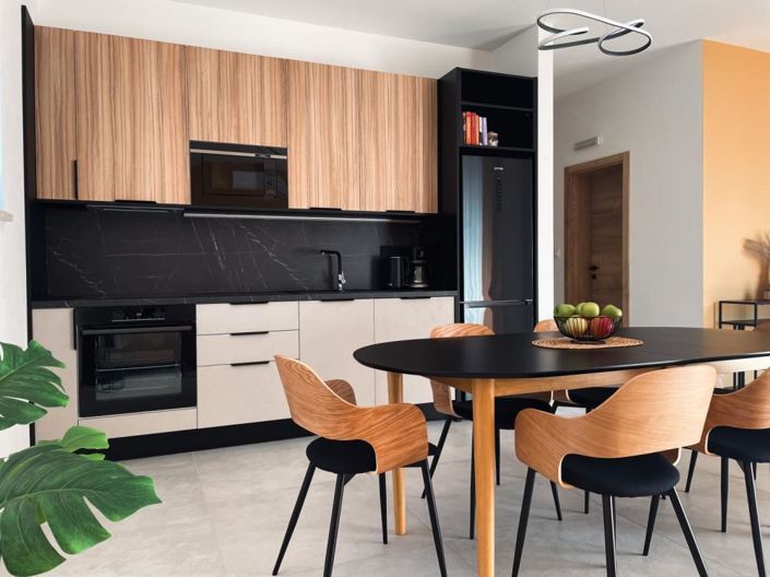 Image No.9-3 Bed Property for sale