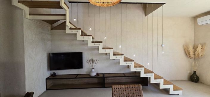 Image No.10-2 Bed Property for sale