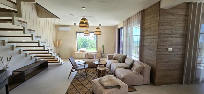 Image No.8-2 Bed Property for sale