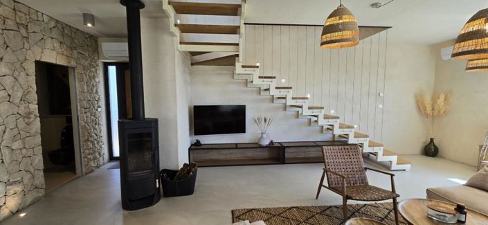 Image No.9-2 Bed Property for sale