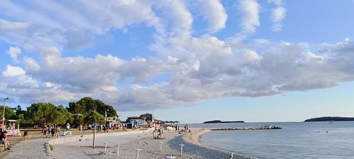 Image No.21-19 Bed Property for sale