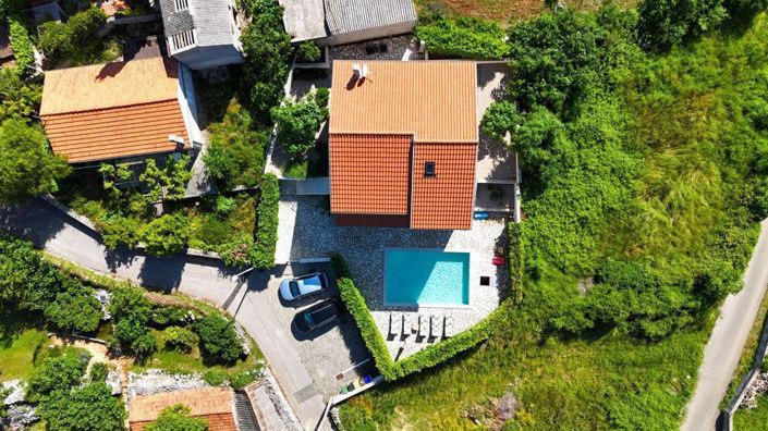 Image No.7-4 Bed Property for sale