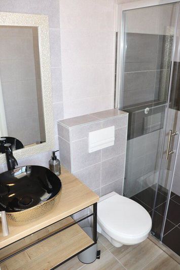 Image No.11-4 Bed Property for sale