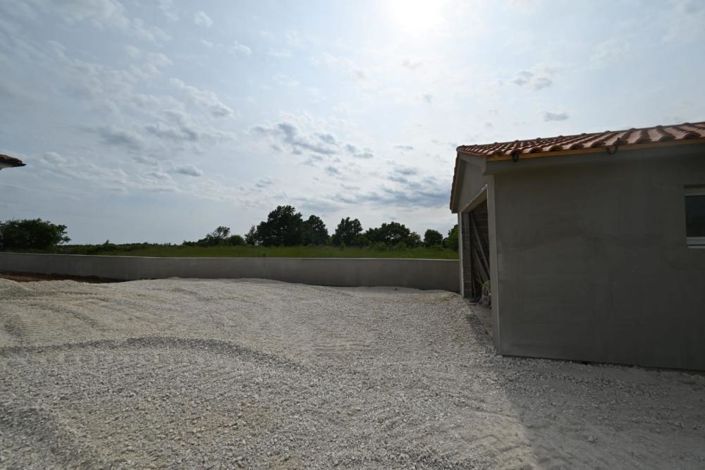 Image No.10-5 Bed Property for sale