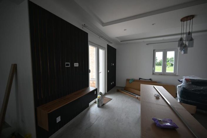 Image No.11-5 Bed Property for sale