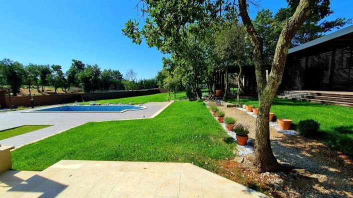 Image No.4-3 Bed Property for sale