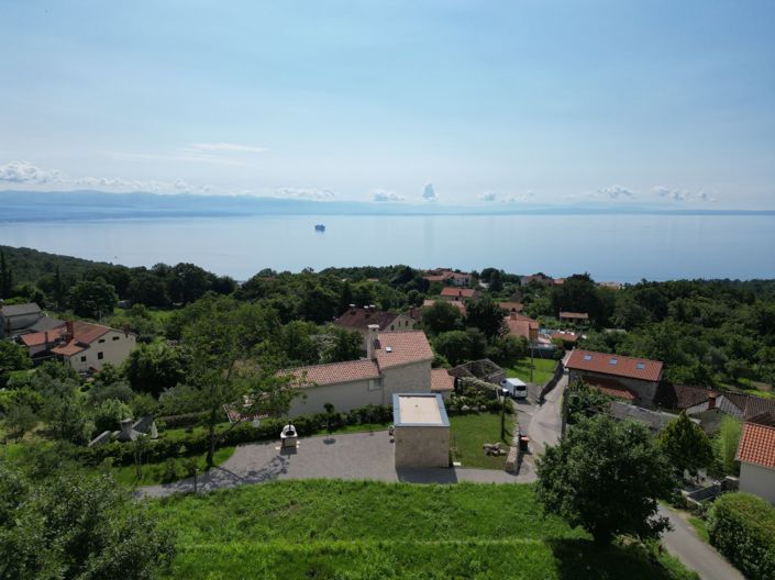 Image No.12-4 Bed Property for sale