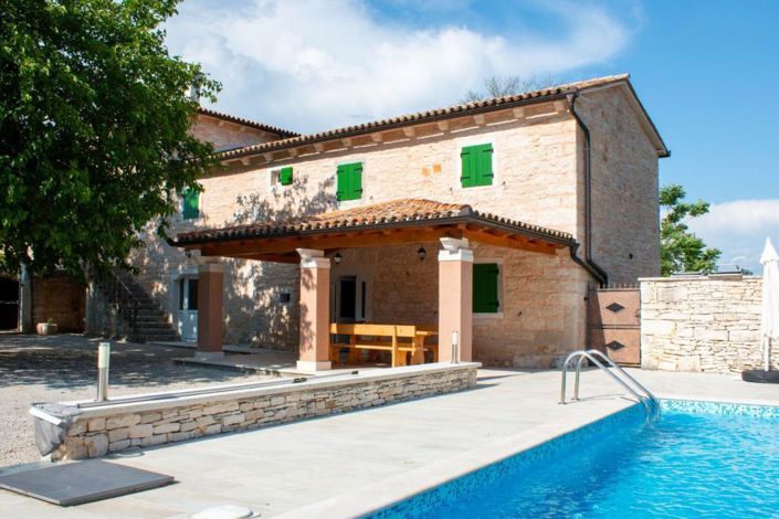 Image No.2-3 Bed Property for sale