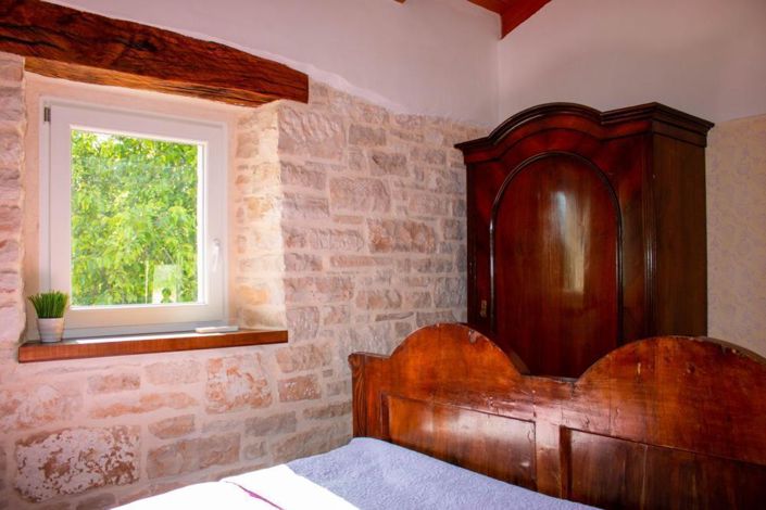 Image No.21-3 Bed Property for sale