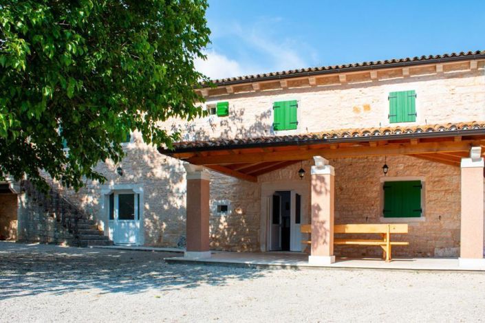 Image No.4-3 Bed Property for sale