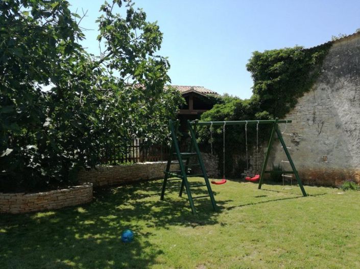 Image No.7-3 Bed Property for sale