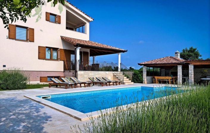 Image No.3-4 Bed Property for sale