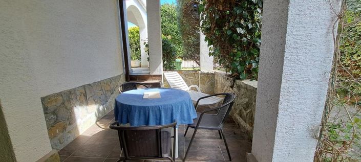 Image No.7-5 Bed Property for sale