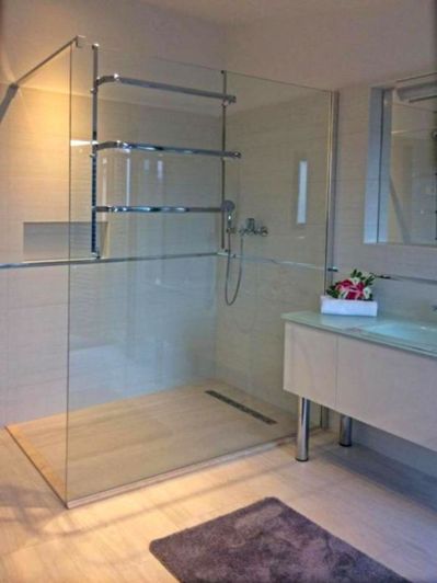 Image No.17-2 Bed Property for sale