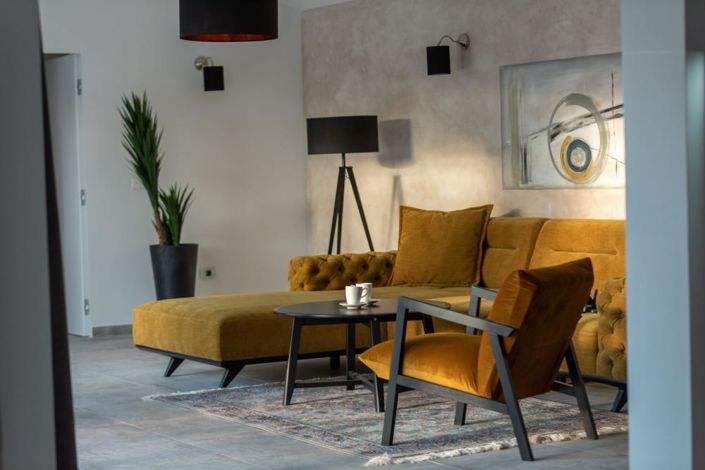 Image No.22-4 Bed Property for sale