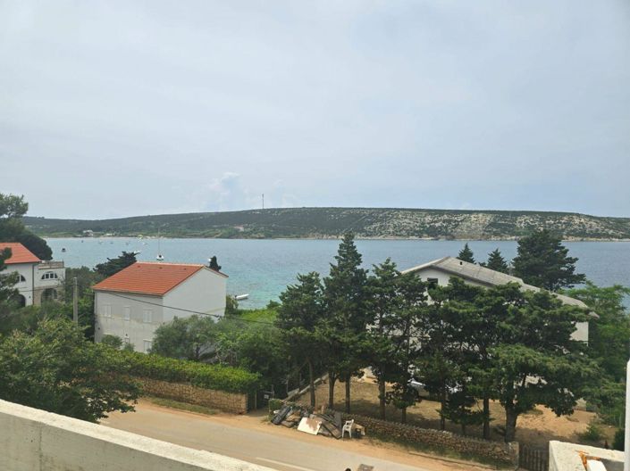 Image No.3-4 Bed Property for sale