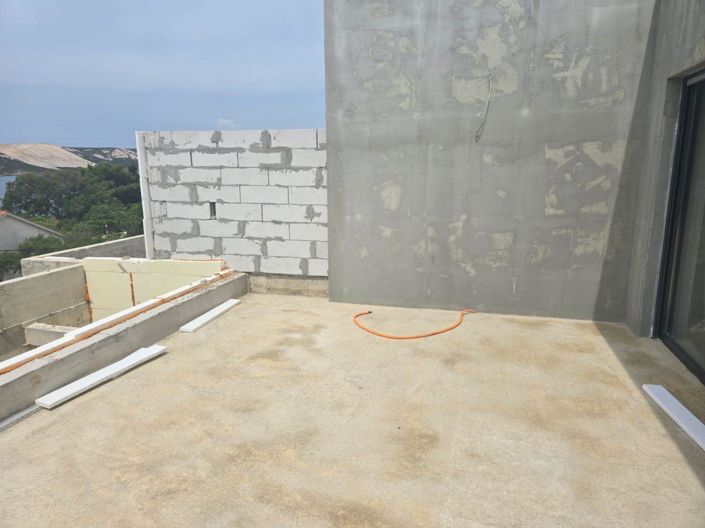 Image No.7-4 Bed Property for sale