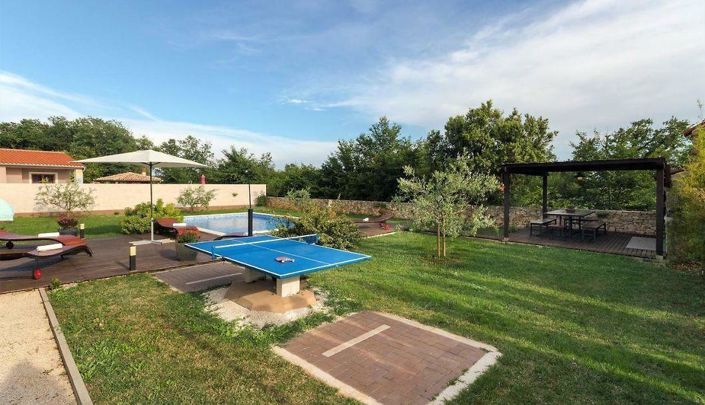 Image No.3-4 Bed Property for sale