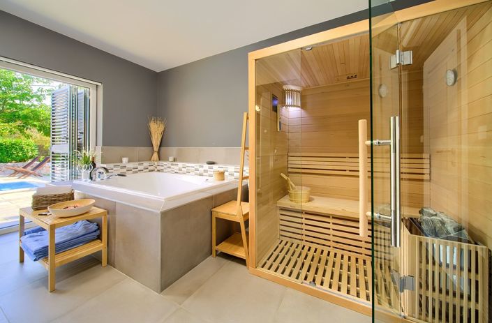 Image No.18-4 Bed Property for sale