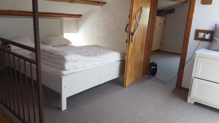 Image No.11-3 Bed Property for sale