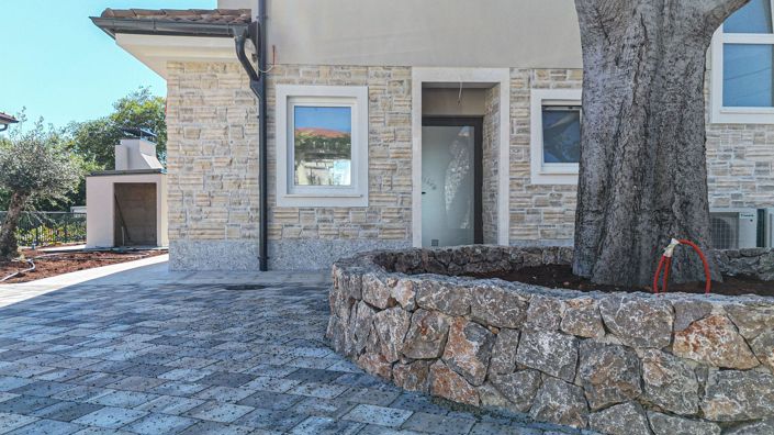 Image No.4-3 Bed Property for sale