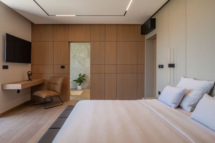 Image No.21-3 Bed Property for sale