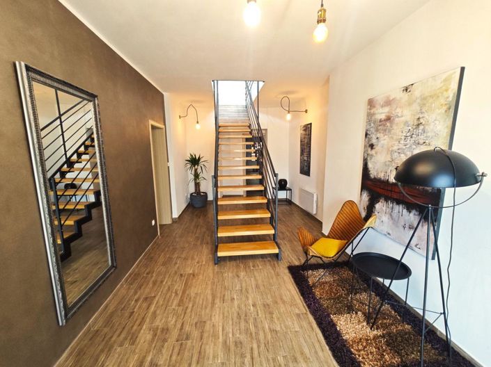 Image No.25-4 Bed Property for sale