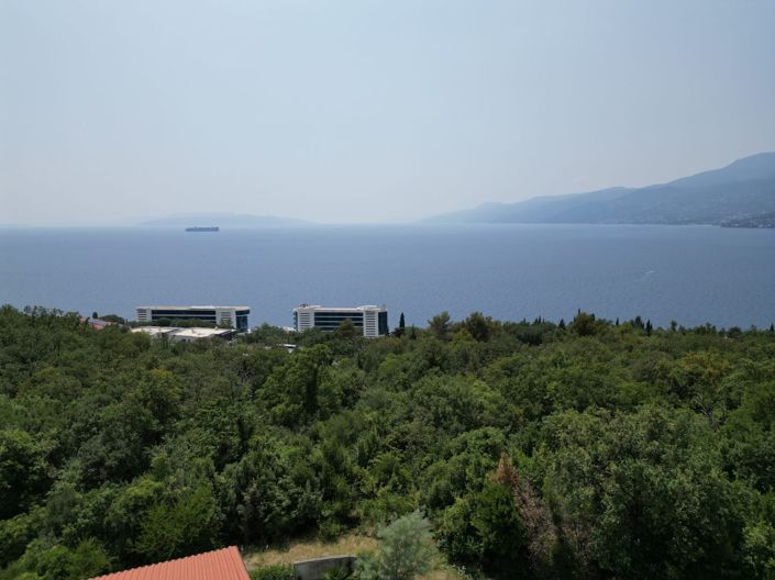 Image No.9-4 Bed Property for sale