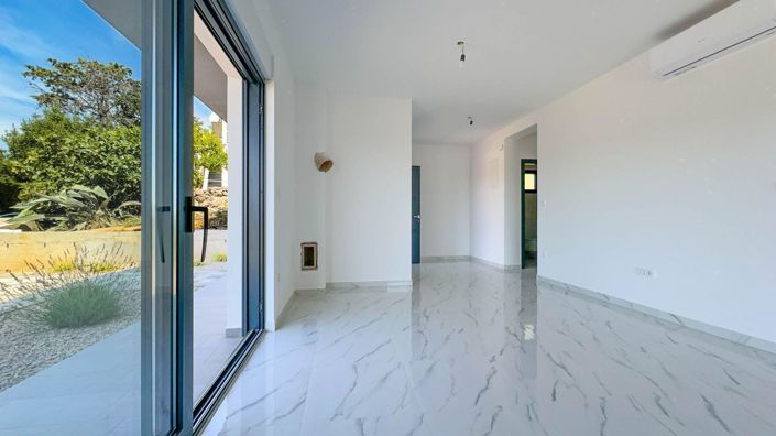 Image No.16-3 Bed Property for sale