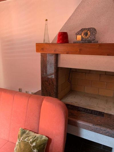 Image No.8-6 Bed Property for sale